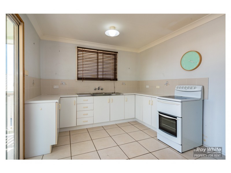 104 Donovan Crescent, Gracemere QLD 4702