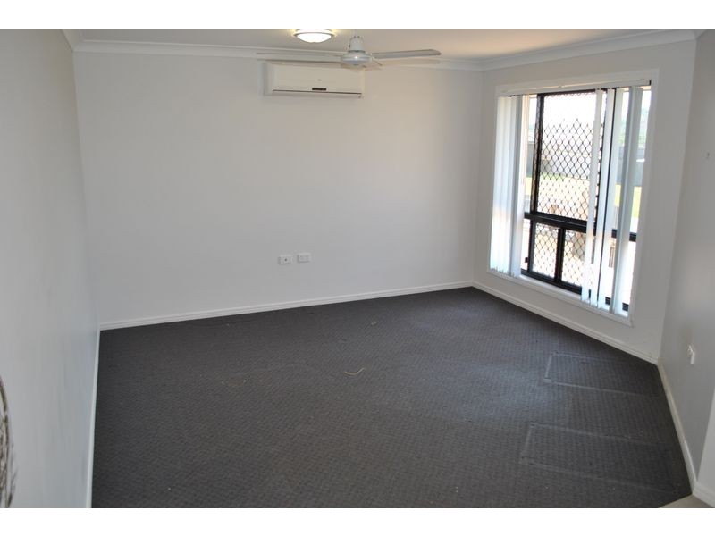 24 Burke and Wills Drive, Gracemere QLD 4702