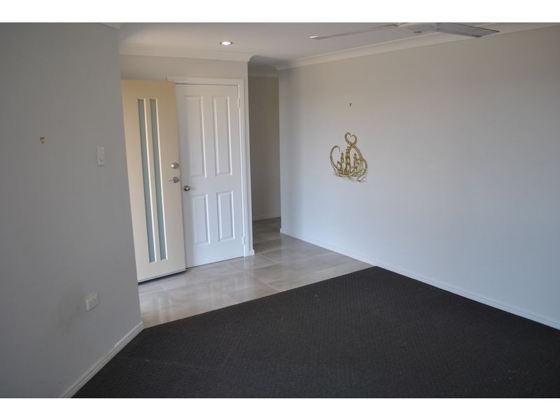 24 Burke and Wills Drive, Gracemere QLD 4702