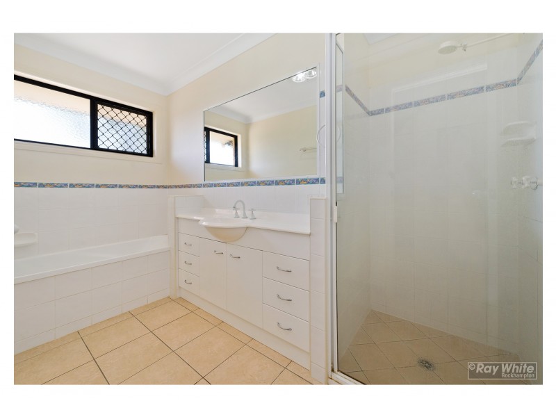 13-15 Mark Acton Close, Rockyview QLD 4701