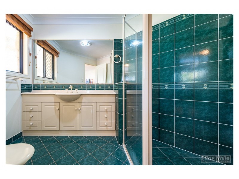 13-15 Mark Acton Close, Rockyview QLD 4701