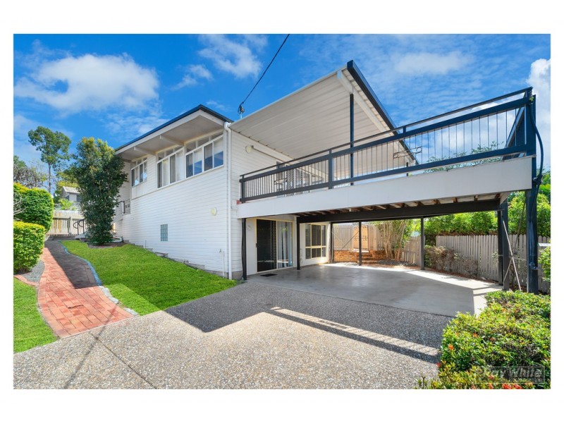 94 Caroline Street, The Range QLD 4700