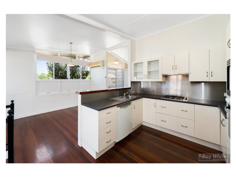 94 Caroline Street, The Range QLD 4700