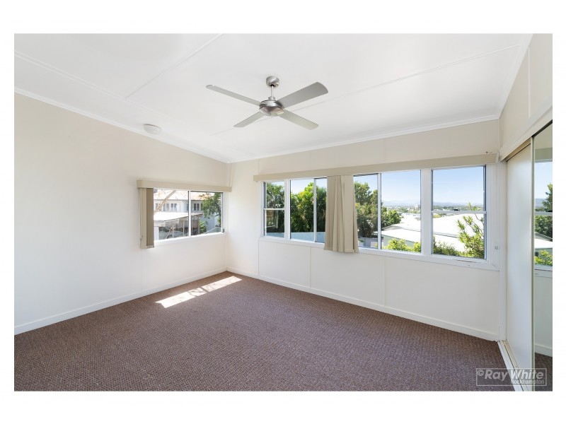 94 Caroline Street, The Range QLD 4700