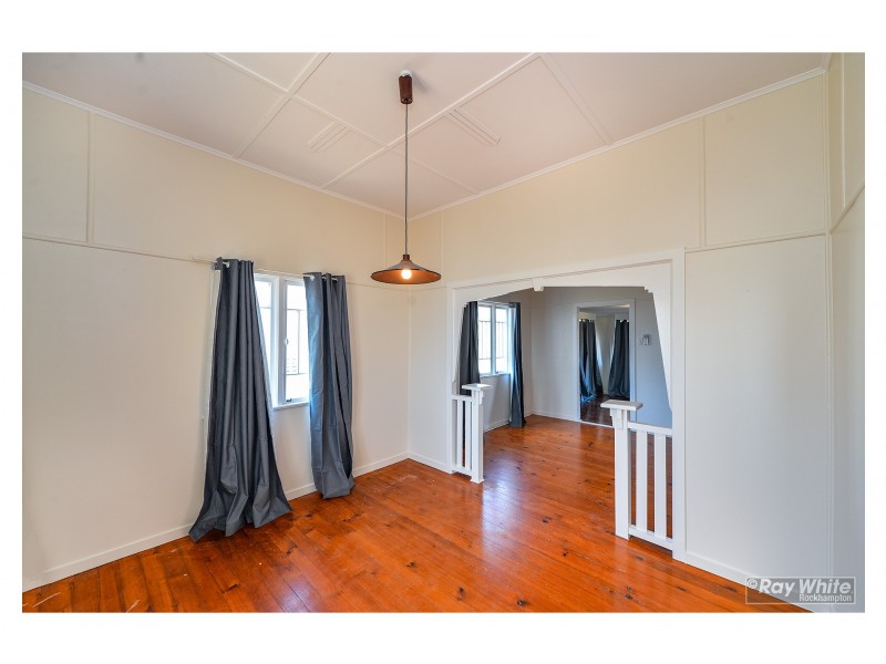 33 Ellis Street, Berserker QLD 4701