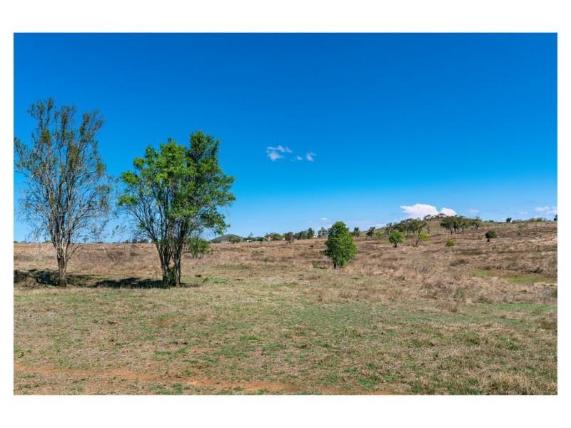 11 Kelehers Road, Milman QLD 4702