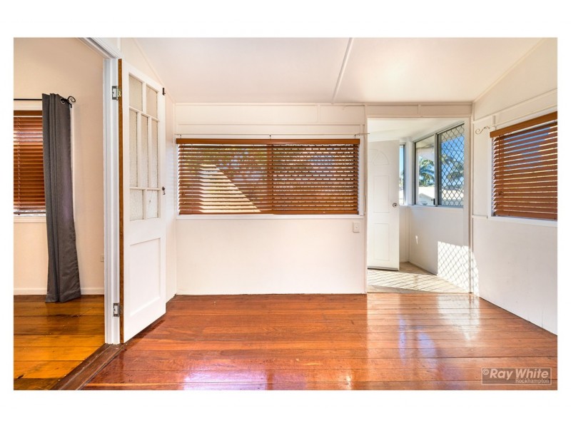 249a Moore Street, Berserker QLD 4701