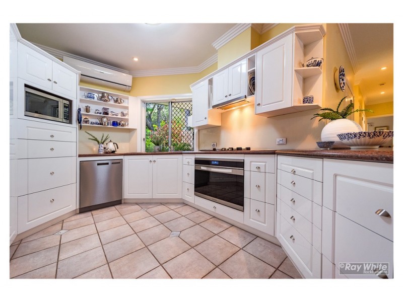 10 Beaumont Drive, Frenchville QLD 4701