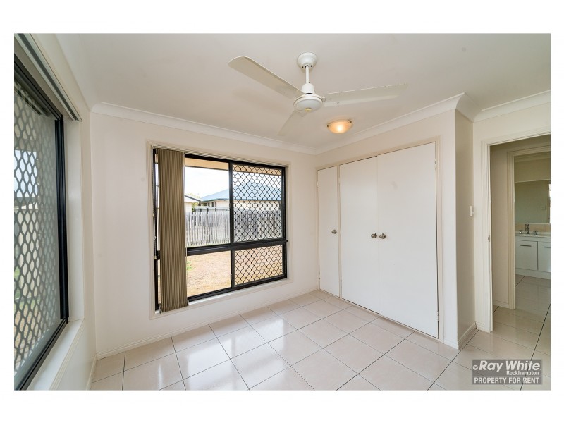 3 Anna Meares Avenue, Gracemere QLD 4702