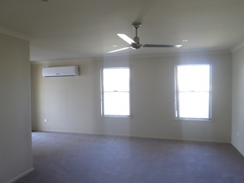 49 Middle Road, Gracemere QLD 4702