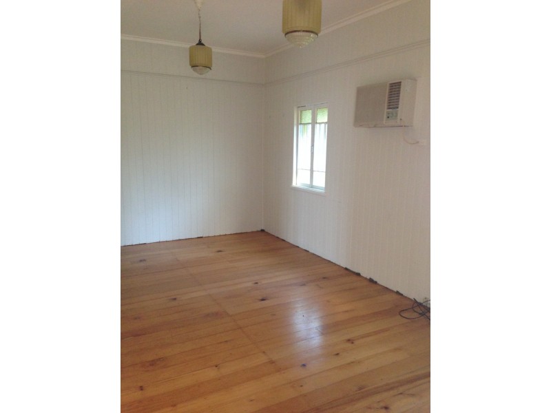 39 James Street, Mount Morgan QLD 4714