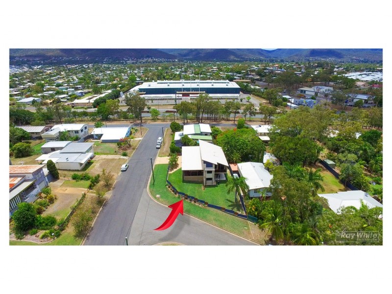22 Crick Street, Kawana QLD 4701