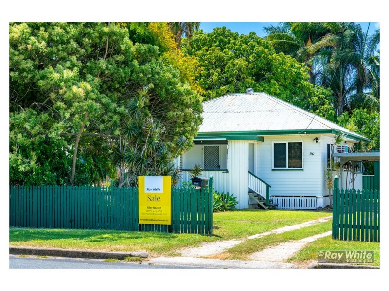 90 Main Street, Park Avenue QLD 4701