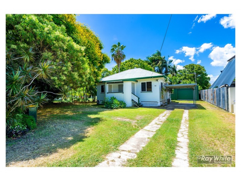 90 Main Street, Park Avenue QLD 4701