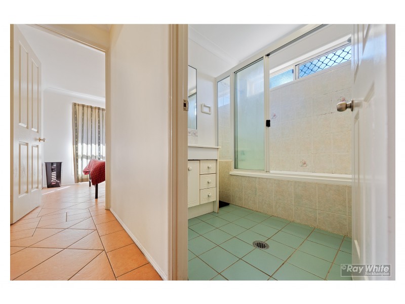 1/406 Dean Street, Frenchville QLD 4701