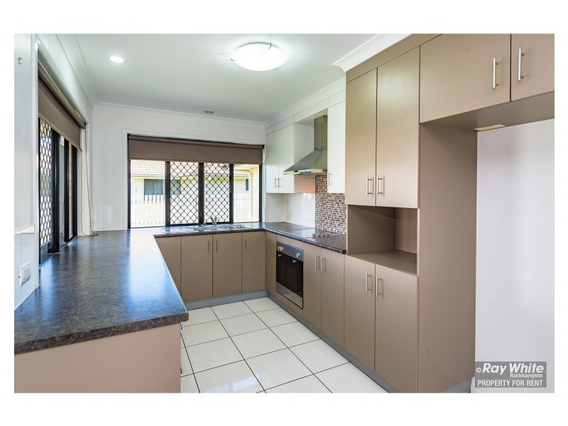 4 Rosella Drive, Gracemere QLD 4702