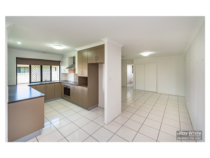 4 Rosella Drive, Gracemere QLD 4702