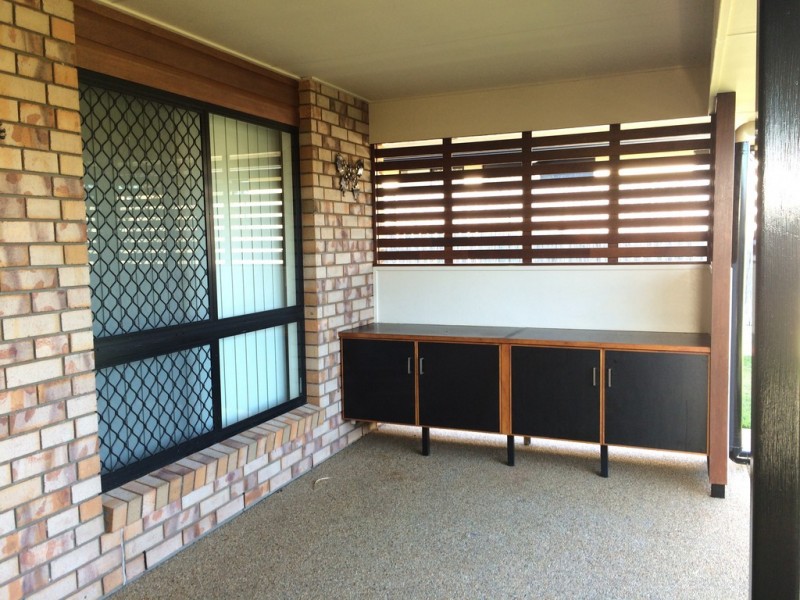 15 Rosella Drive, Gracemere QLD 4702