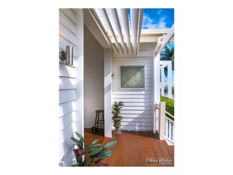 195 Caroline Street, The Range QLD 4700