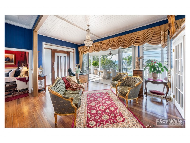 195 Caroline Street, The Range QLD 4700