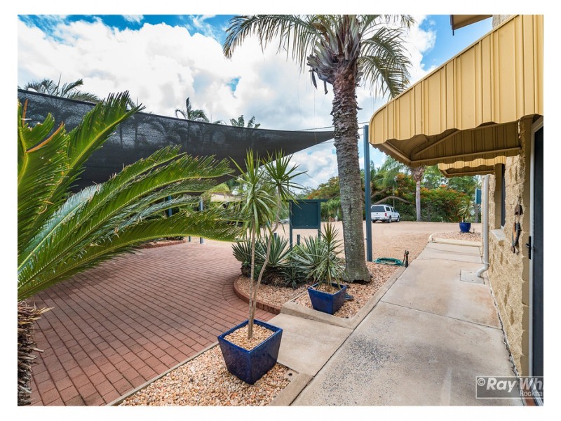 2 Totteridge Street, Lakes Creek QLD 4701