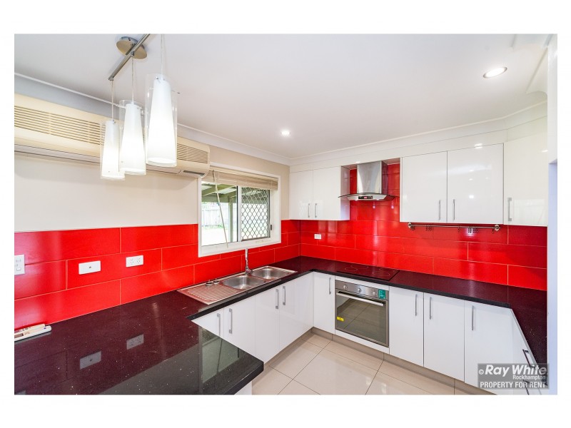 12 Poole Street, Kawana QLD 4701