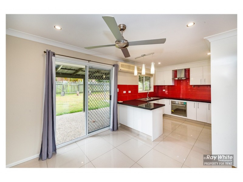 12 Poole Street, Kawana QLD 4701
