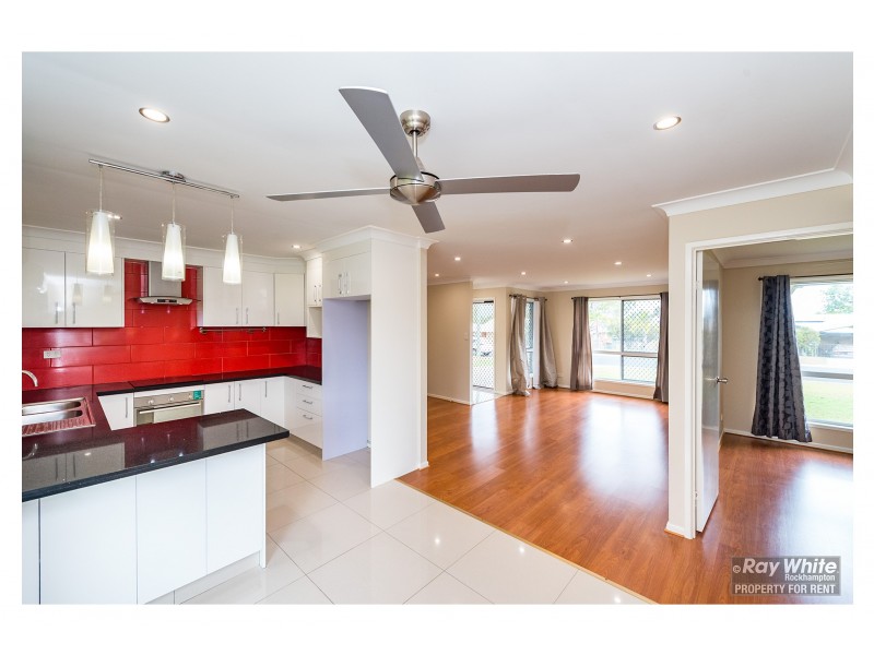 12 Poole Street, Kawana QLD 4701