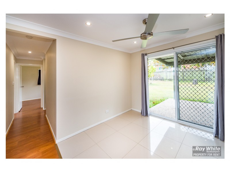 12 Poole Street, Kawana QLD 4701
