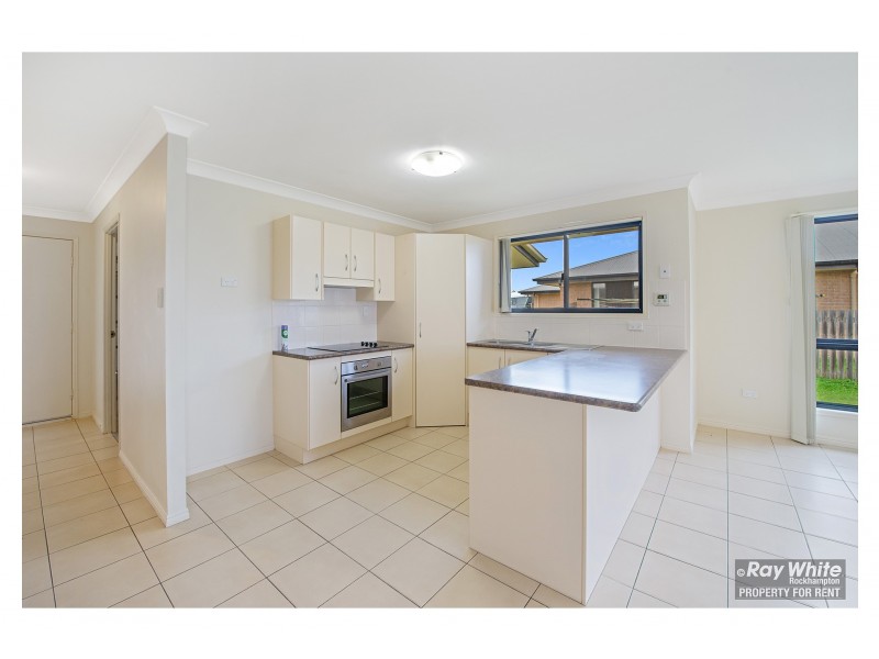 2 Annie Close, Gracemere QLD 4702