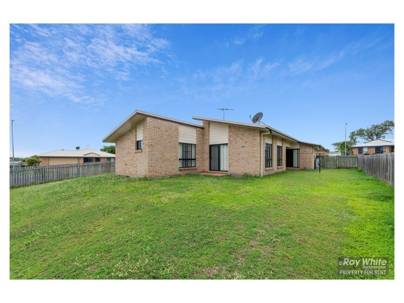 2 Annie Close, Gracemere QLD 4702