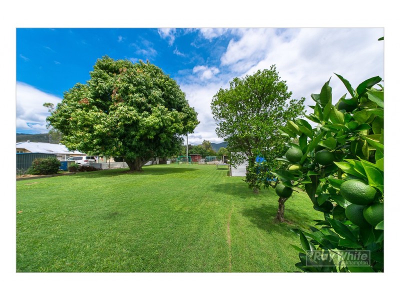 144 Codd Street, Koongal QLD 4701