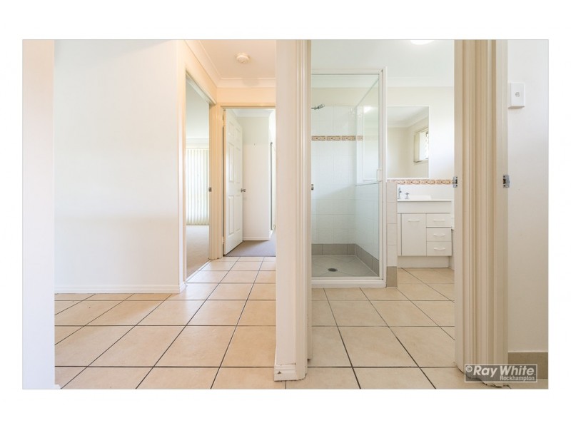 1 Turner Court, Parkhurst QLD 4702