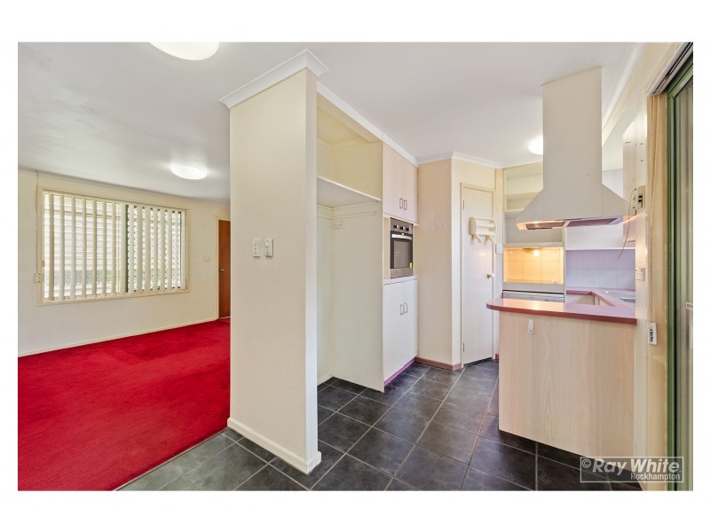 11 Thora Street, Gracemere QLD 4702