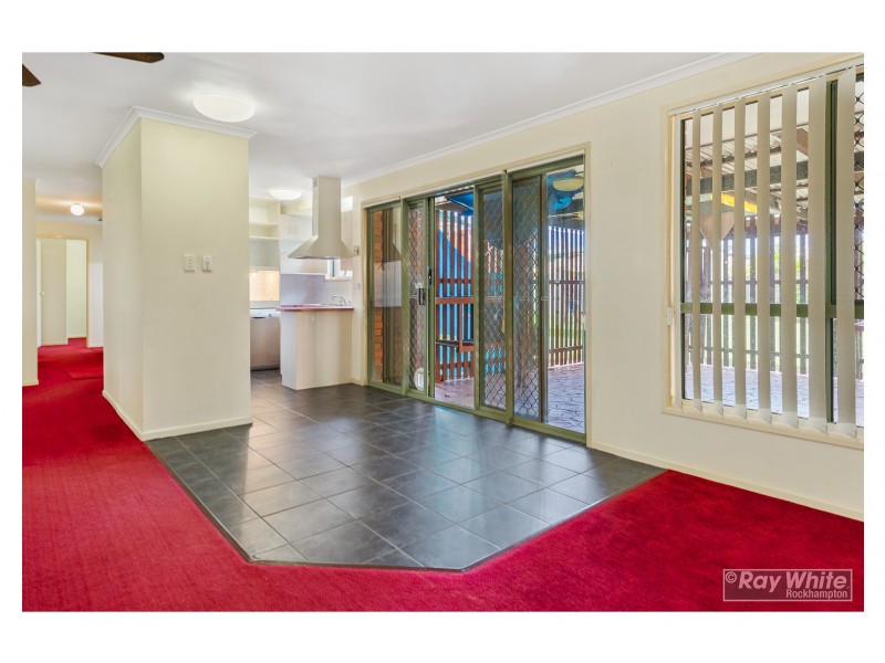 11 Thora Street, Gracemere QLD 4702