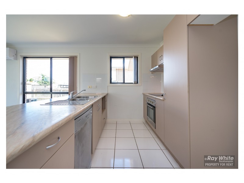 24 John Oxley Drive, Gracemere QLD 4702