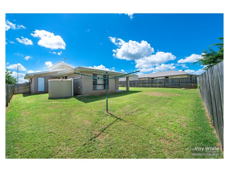 24 John Oxley Drive, Gracemere QLD 4702