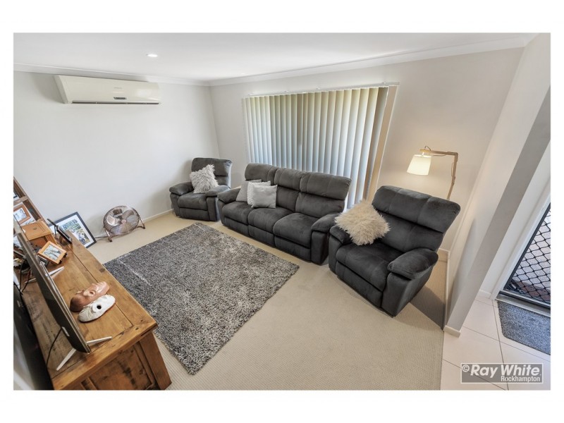 8 Tawarra Crescent, Gracemere QLD 4702