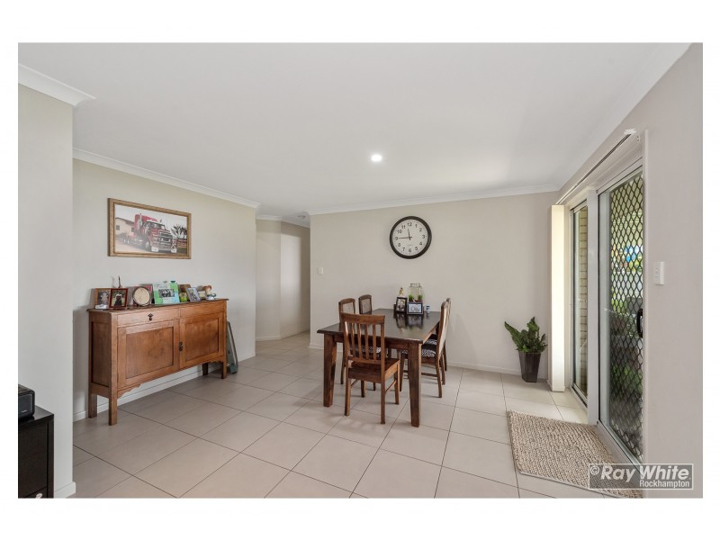 8 Tawarra Crescent, Gracemere QLD 4702