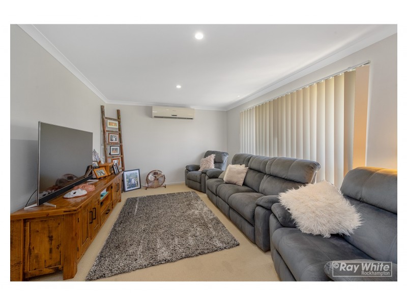 8 Tawarra Crescent, Gracemere QLD 4702