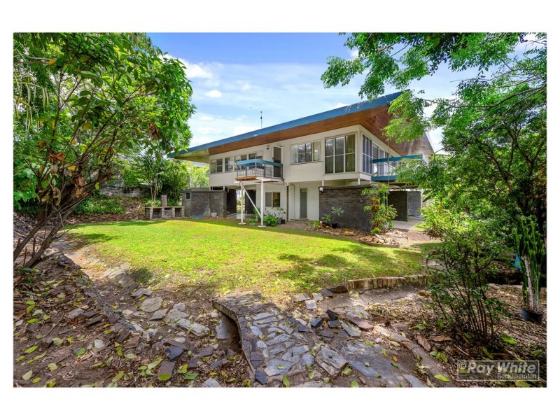 31 Queen Street, The Range QLD 4700