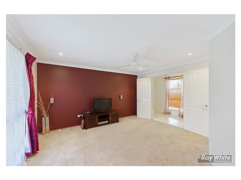 90 Perrott Drive, Rockyview QLD 4701