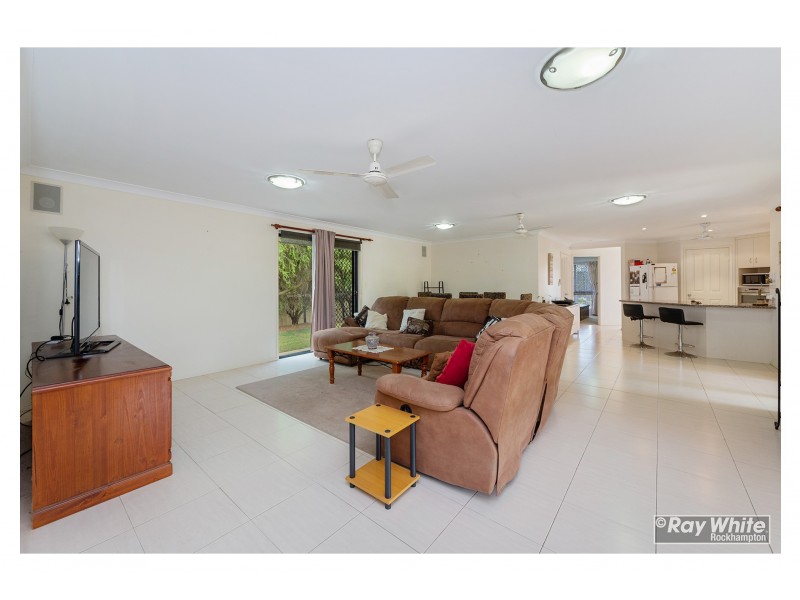 90 Perrott Drive, Rockyview QLD 4701