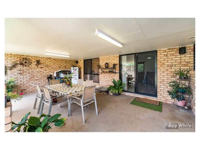 90 Perrott Drive, Rockyview QLD 4701