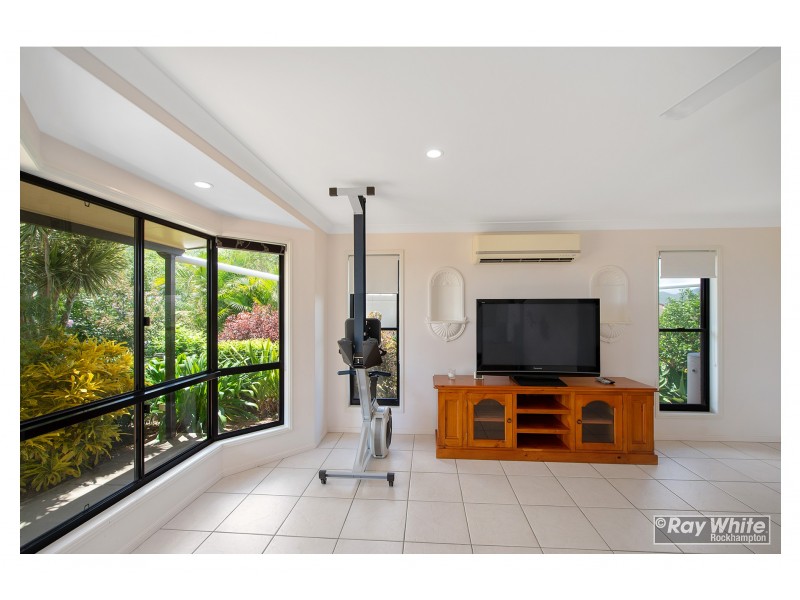 24 Sneddon Road, Limestone Creek QLD 4701