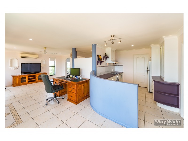 24 Sneddon Road, Limestone Creek QLD 4701