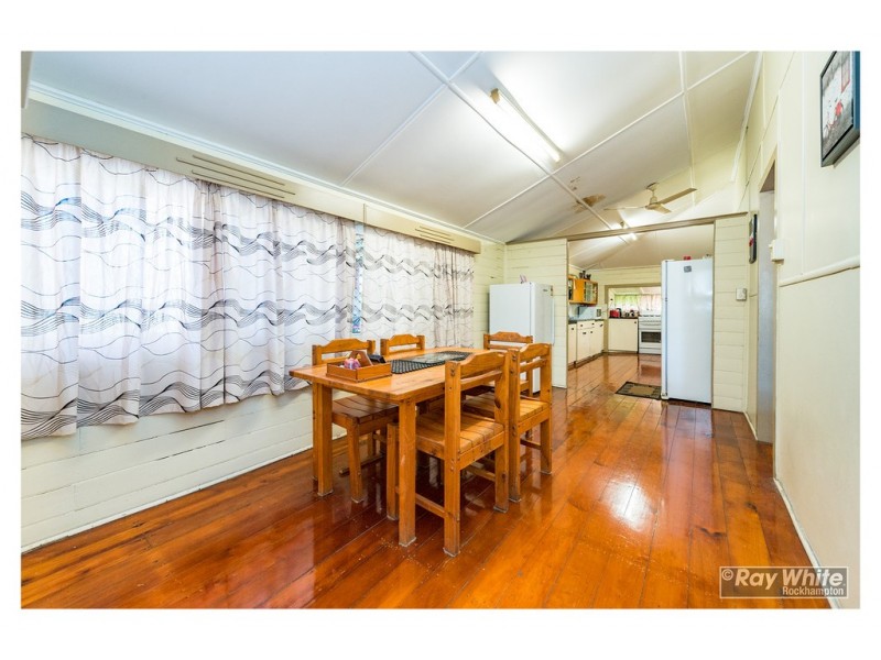 154 Denham Terrace, Allenstown QLD 4700