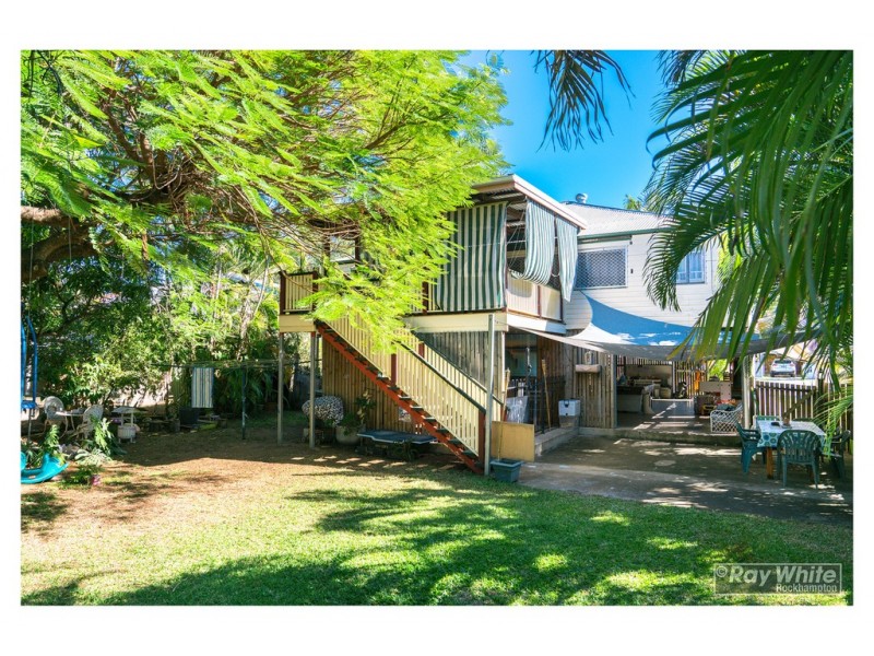 154 Denham Terrace, Allenstown QLD 4700