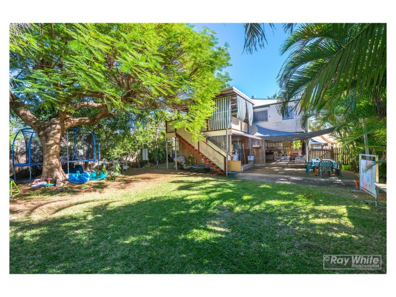 154 Denham Terrace, Allenstown QLD 4700