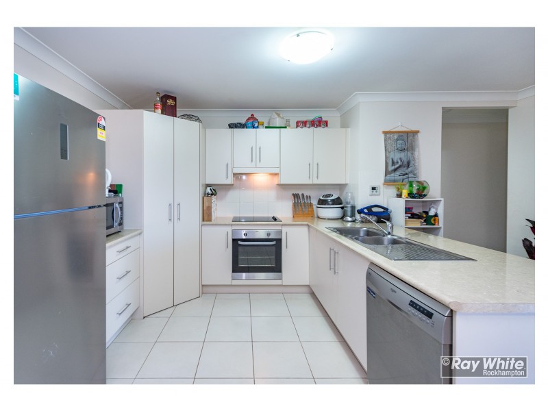 44 Lucas Street, Gracemere QLD 4702
